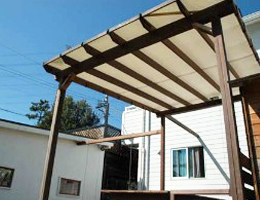 屋根付きウッドデッキのdiy作り方と材料販売 ウッドデッキのdiyリーベ
